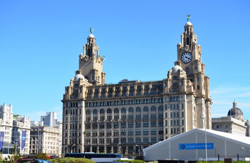 Liverpool guided tours photo of Royal Liver building